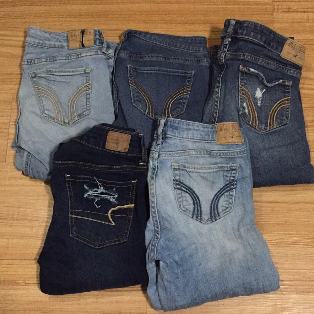SOLD! Hollister (one AE) Jean Bundle!!
